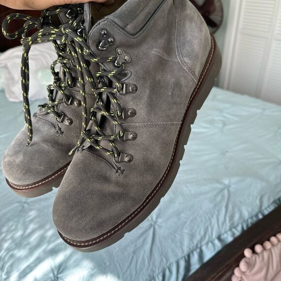 *Banana Republic* Grey Suede Ortholite Men’s Boots Sz 11.5 - Picture 2 of 10